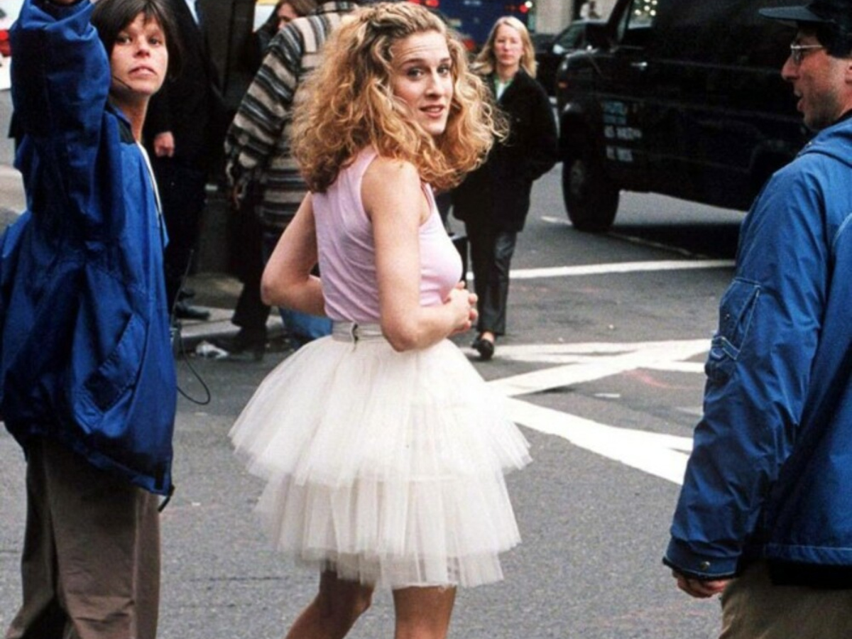 Sex and the City: Πωλείται η  θρυλική tutu φούστα της Carrie Bradshaw