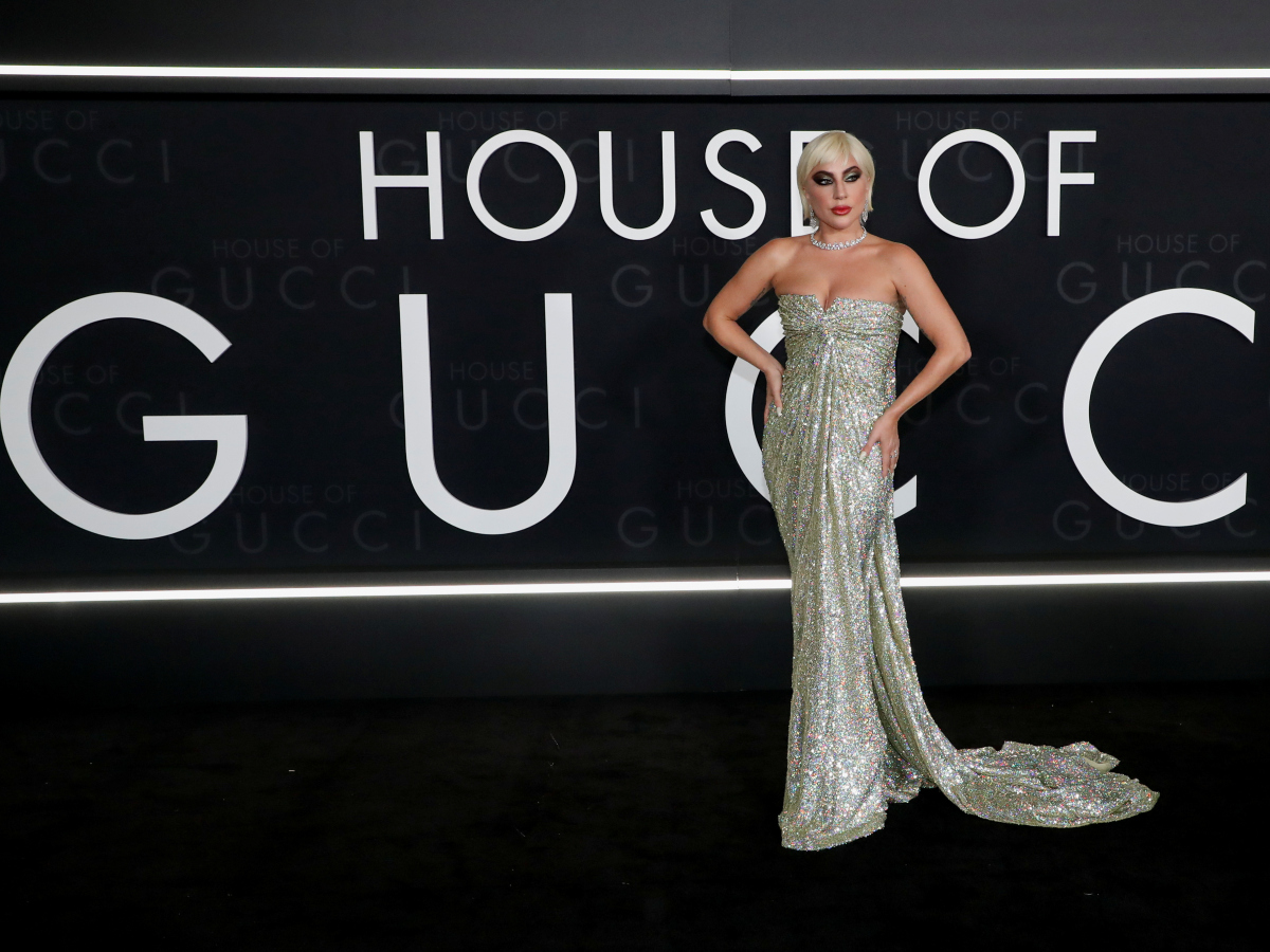 Lady Gaga: Όλες οι red carpet εμφανίσεις για την ταινία «House of Gucci»