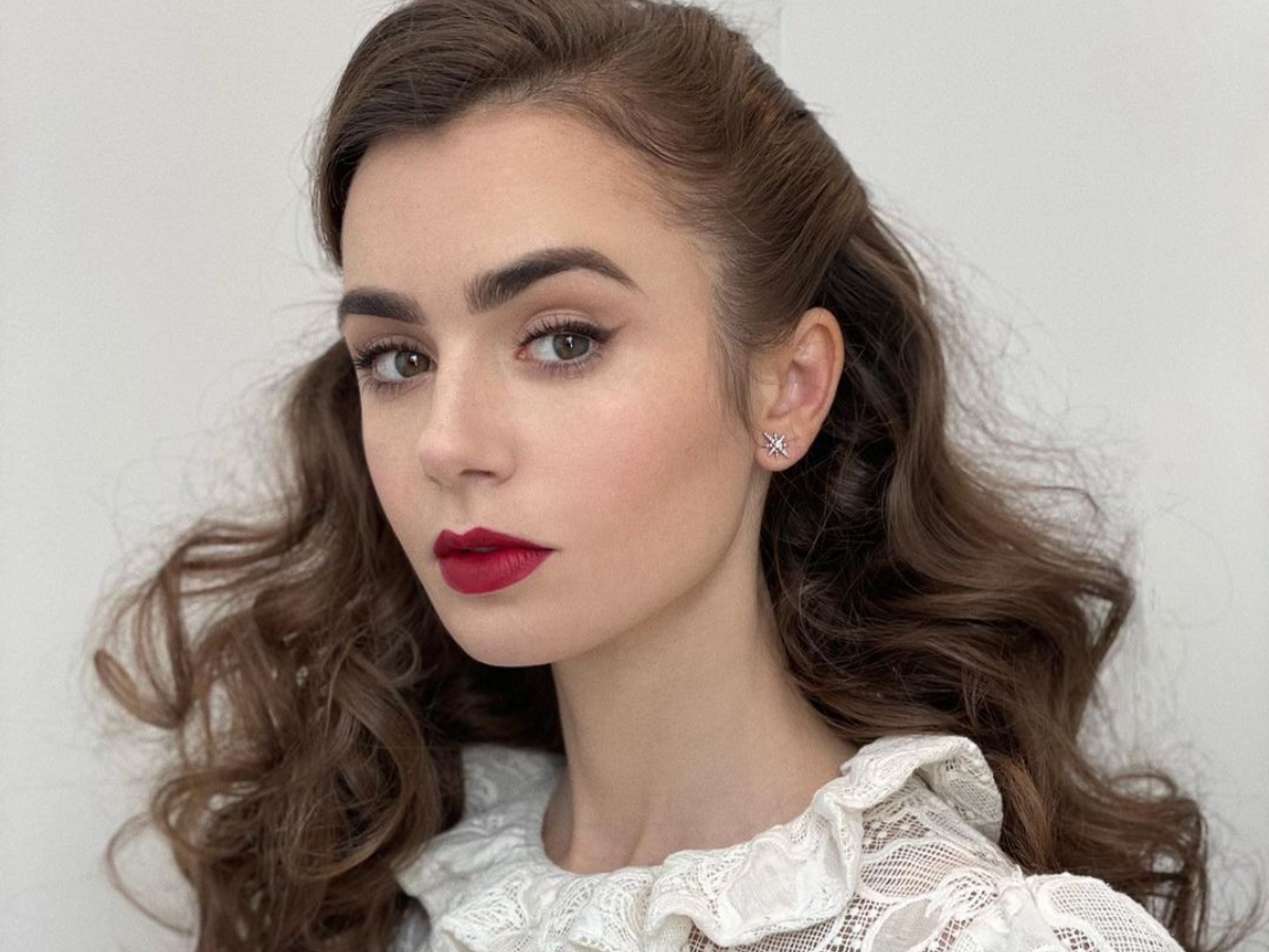 Lily Collins: Έκανε την αλλαγή στα μαλλιά που σκέφτεσαι εδώ και καιρό