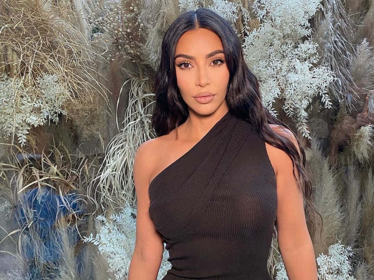 To no makeup make up της Kim Kardashian ανατρέπει τους κανόνες