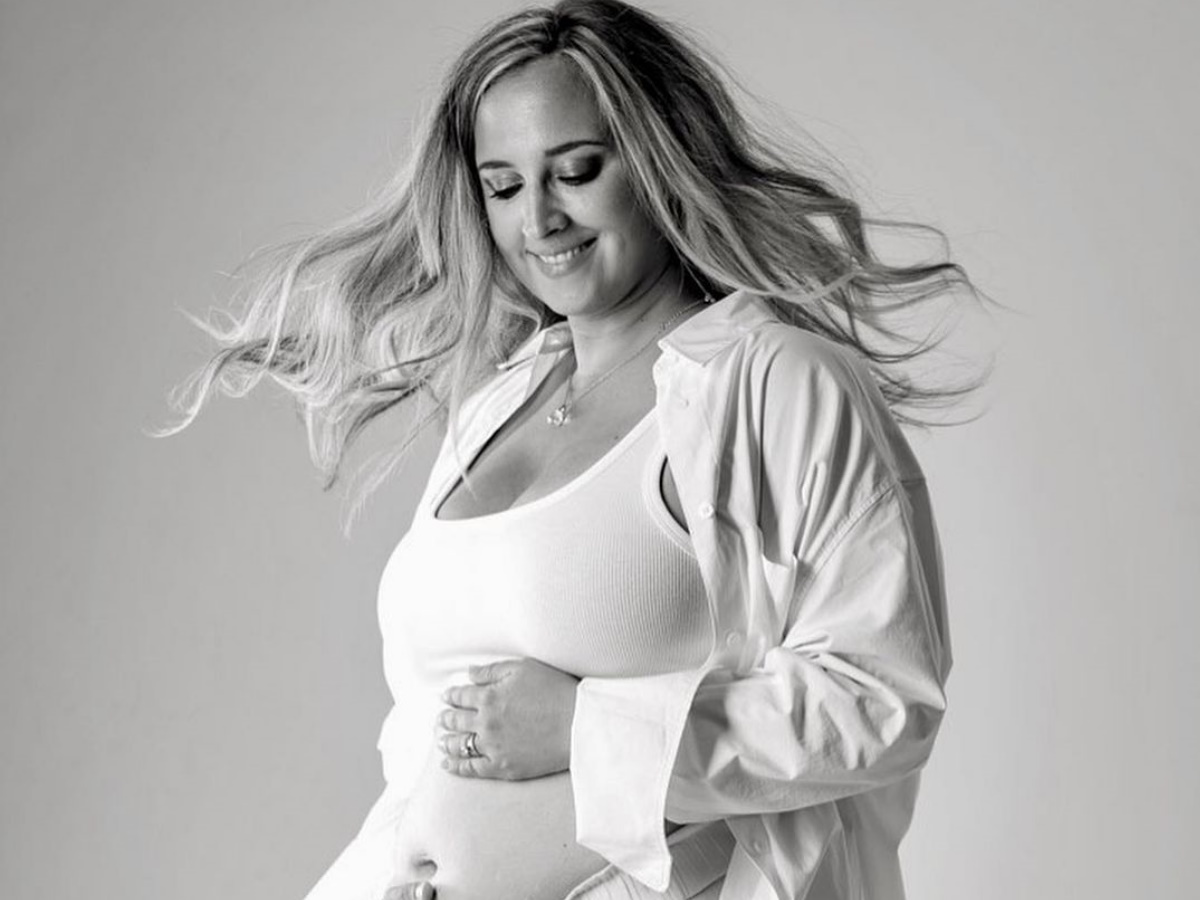 Κλέλια Πανταζή: Οι νέες φωτογραφίες με φουσκωμένη κοιλιά μετά την ανακοίνωση της τρίτης εγκυμοσύνης της