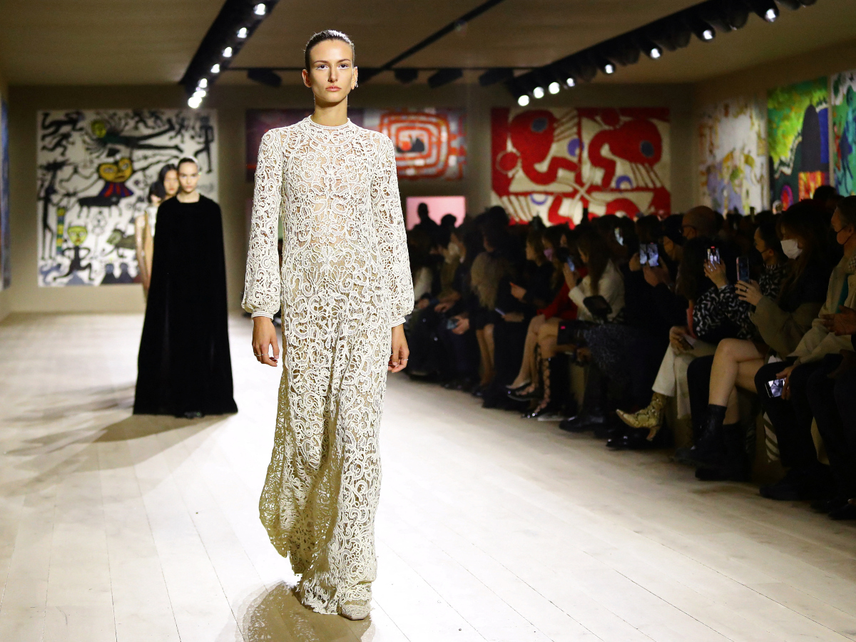 Dior: Δες το εντυπωσιακό show για την Couture συλλογή