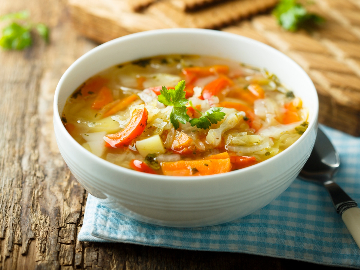 Συνταγή για αποτοξινωτική σούπα λαχανικών