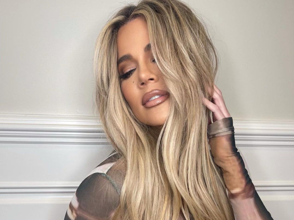 Khloe Kardashian: Το νέο της κούρεμα είναι 70’s και τέλειο αν θέλεις να αποκτήσεις μεσαίου μήκους μαλλιά