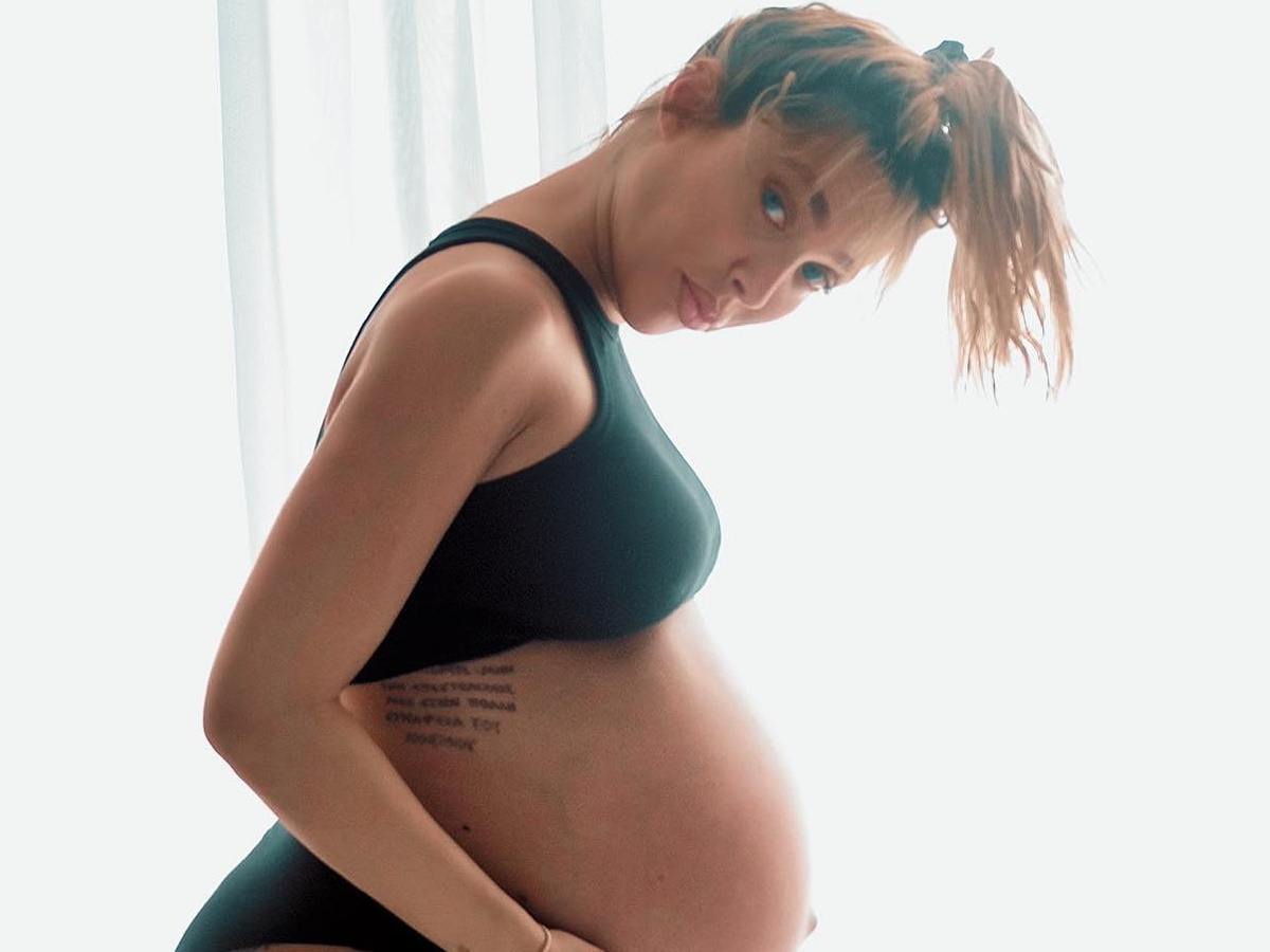 Γέννησε η Αμαρυλλίς: Η πρώτη φωτογραφία του νεογέννητου μωρού της