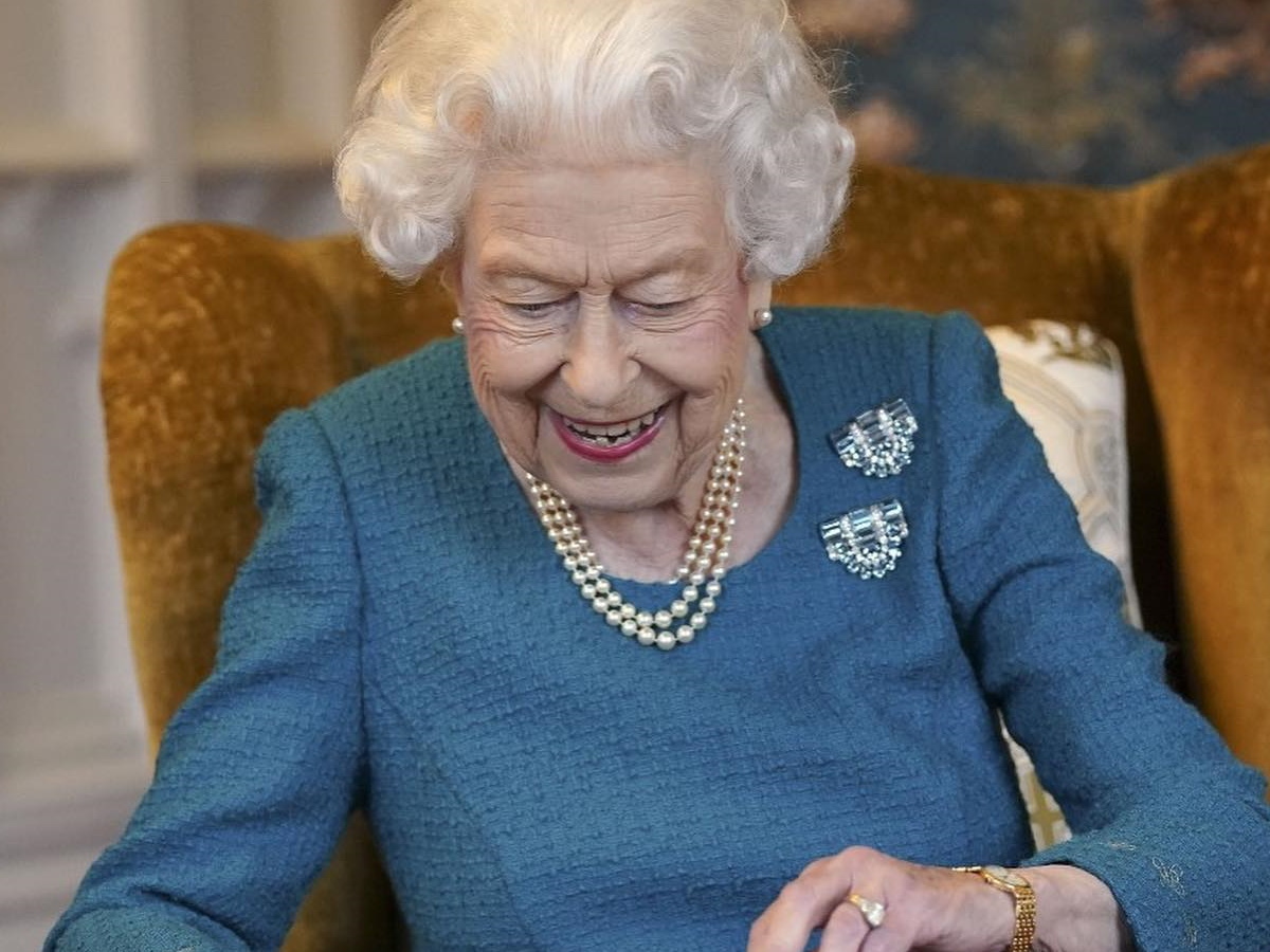 Ελισάβετ: 70 Χρόνια Βασίλισσα – Η ζωή της άλλαξε μέσα σε ένα βράδυ