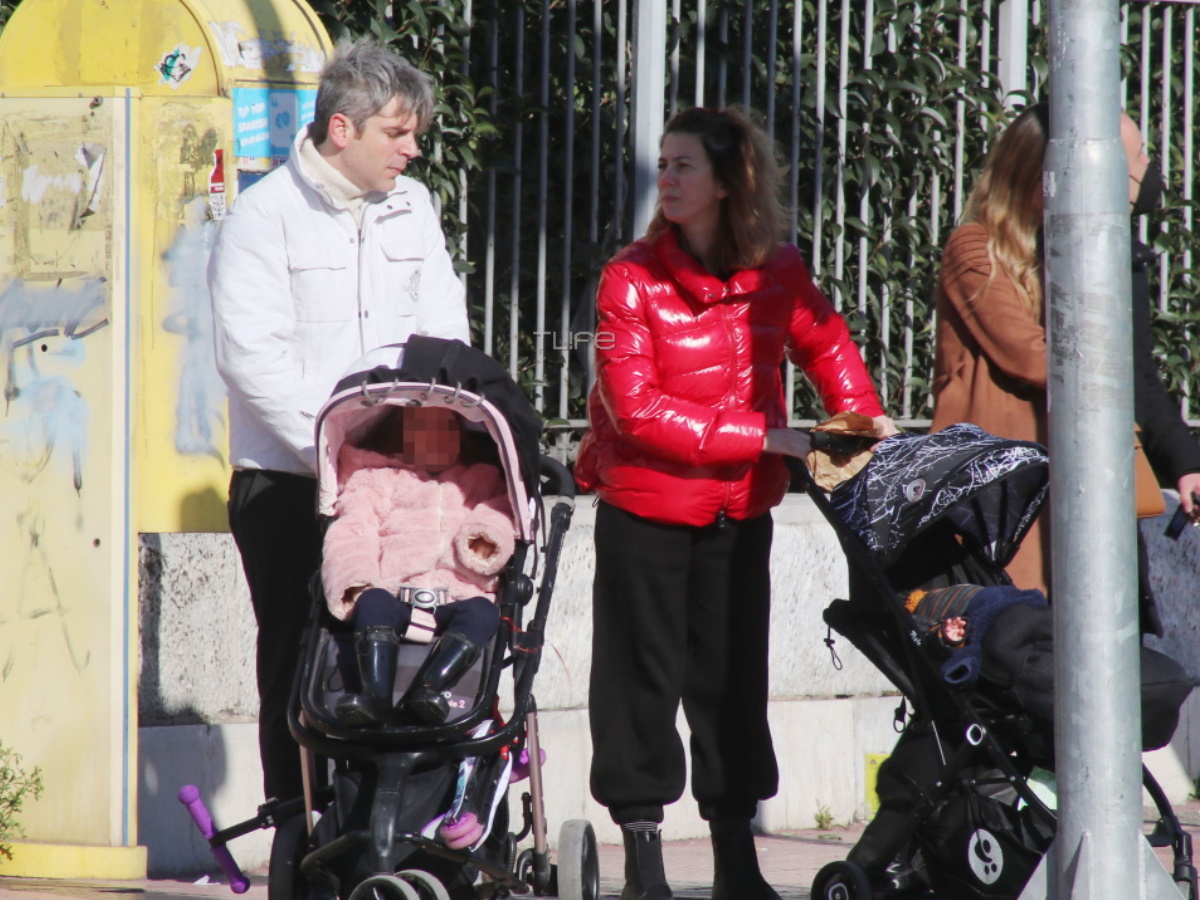 Χάρης Τζωρτζάκης – Έφη Κόντα: Σπάνια δημόσια εμφάνιση με τα παιδιά τους – Φωτογραφίες