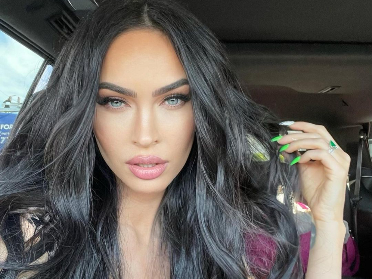 Megan Fox: Χάρισε στο εμβληματικό χτένισμα των Spice Girls την τέλεια punk πινελιά