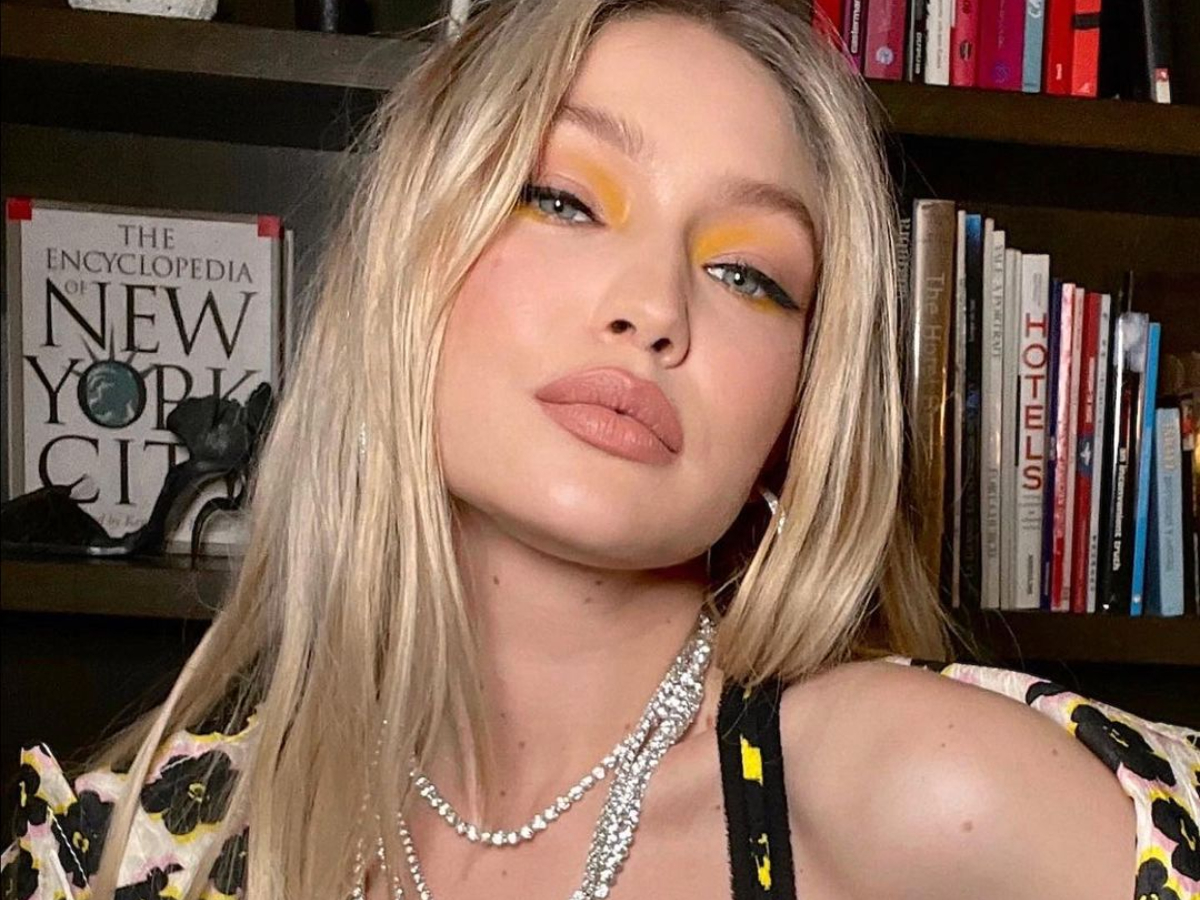 Gigi Hadid: Με hairstyle που έρχεται κατευθείαν από τα 90’s