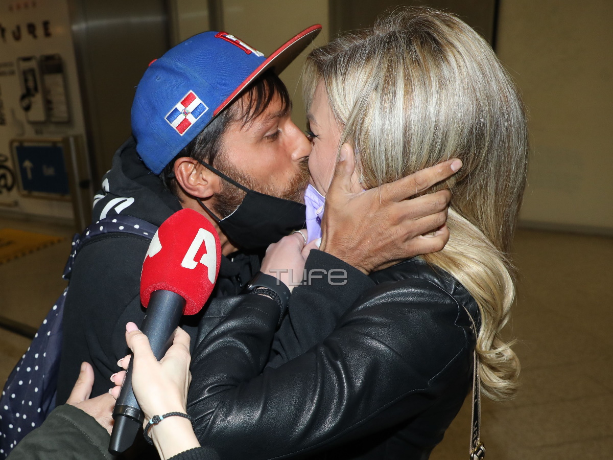 Survivor: Ο Γιάννης Τσολάκης επέστρεψε στην Ελλάδα – Τo παθιασμένo φιλί στην σύντροφό του