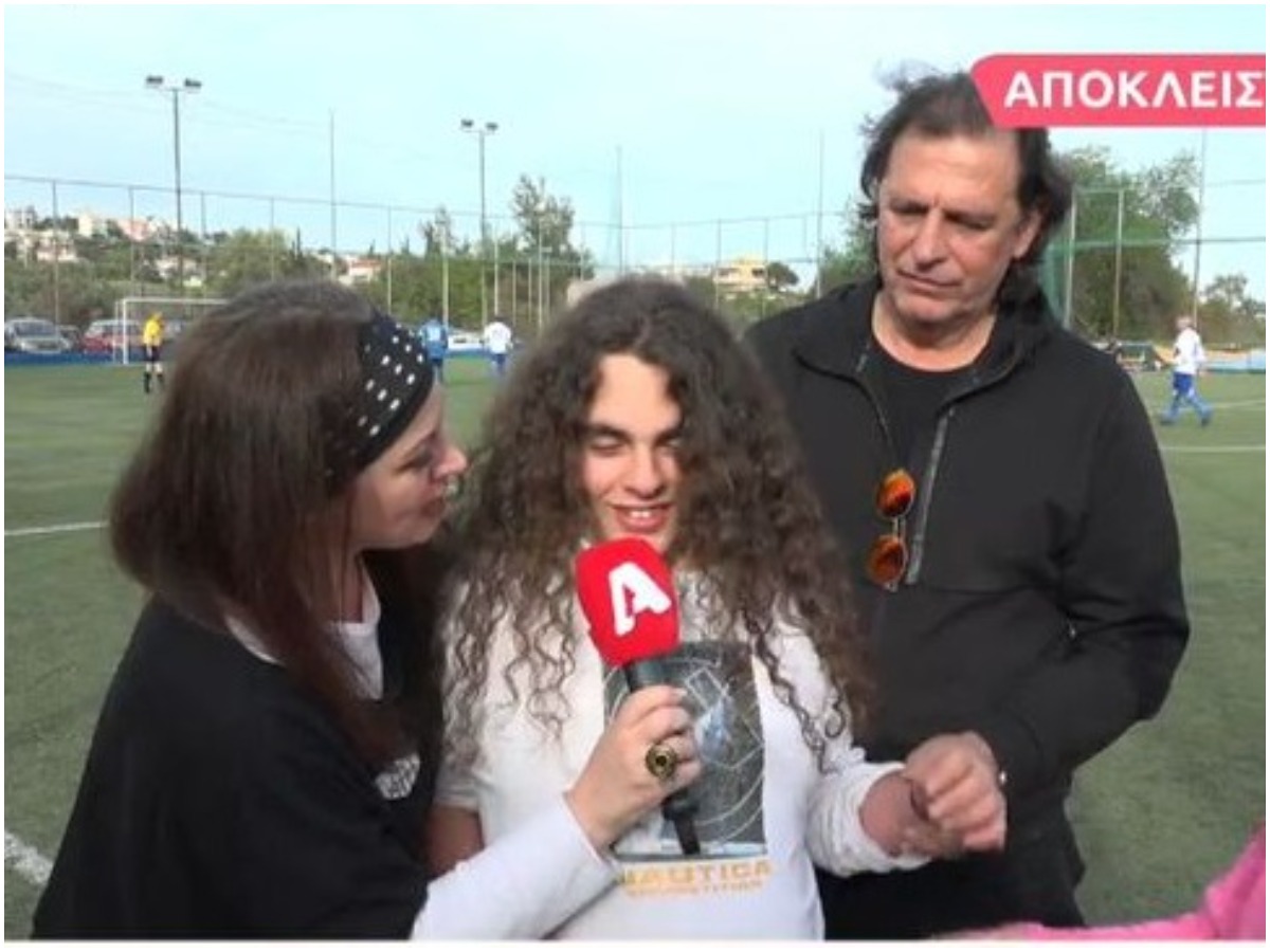 Η Νένα Χρονοπούλου με τον Τάσο Μητρόπουλο και τον 18χρονο γιο της για πρώτη φορά μπροστά στην κάμερα