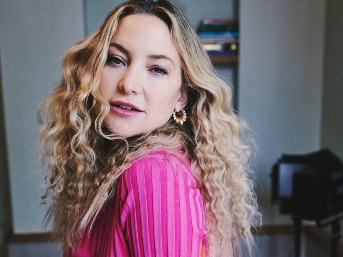 Kate Hudson: Αυτό είναι το beauty προϊόν που υπάρχει στο νεσεσέρ της όλο το Καλοκαίρι