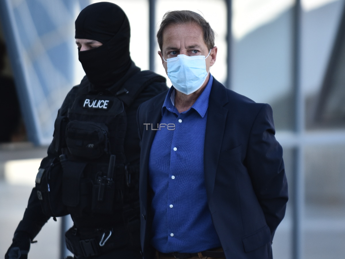 Δίκη Λιγνάδη: Ένταση ανάμεσα στον Αλέξη Κούγια και την πρώην σύντροφο του σκηνοθέτη – «Έτρεμαν τα πόδια της»