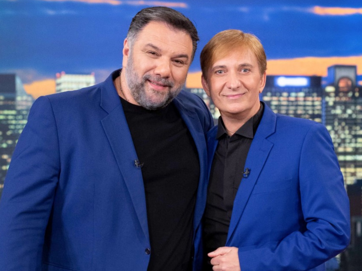 Μάκης Δελαπόρτας: Καλεσμένος στον Γρηγόρη Αρναούτογλου και το The 2Night Show