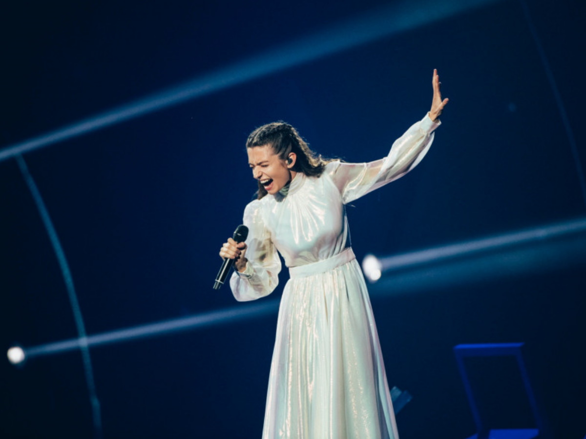 Eurovision 2022- Αμάντα Γεωργιάδη: Εντυπωσίασε με την εμφάνισή της