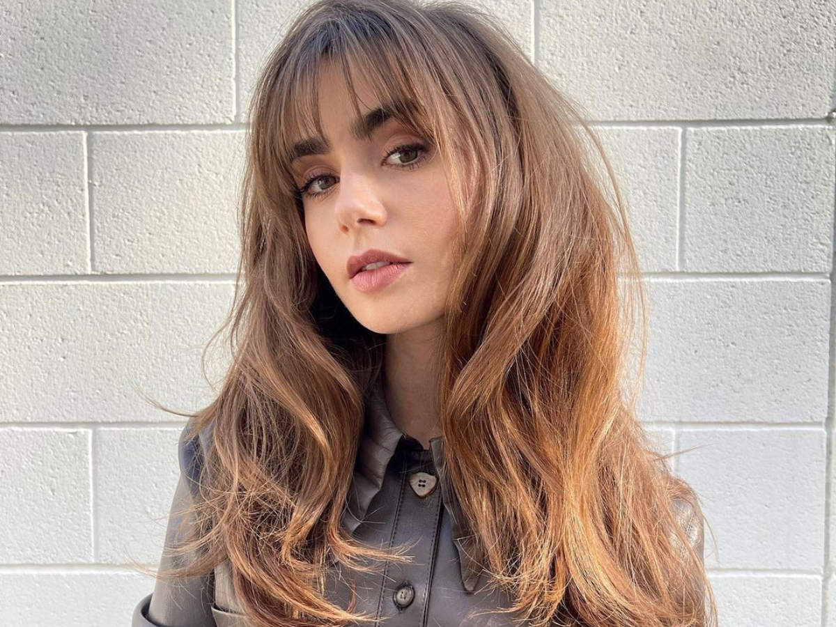 Lily Collins: Δες το προϊόν μαλλιών που υπάρχει πάντα στο νεσεσέρ της