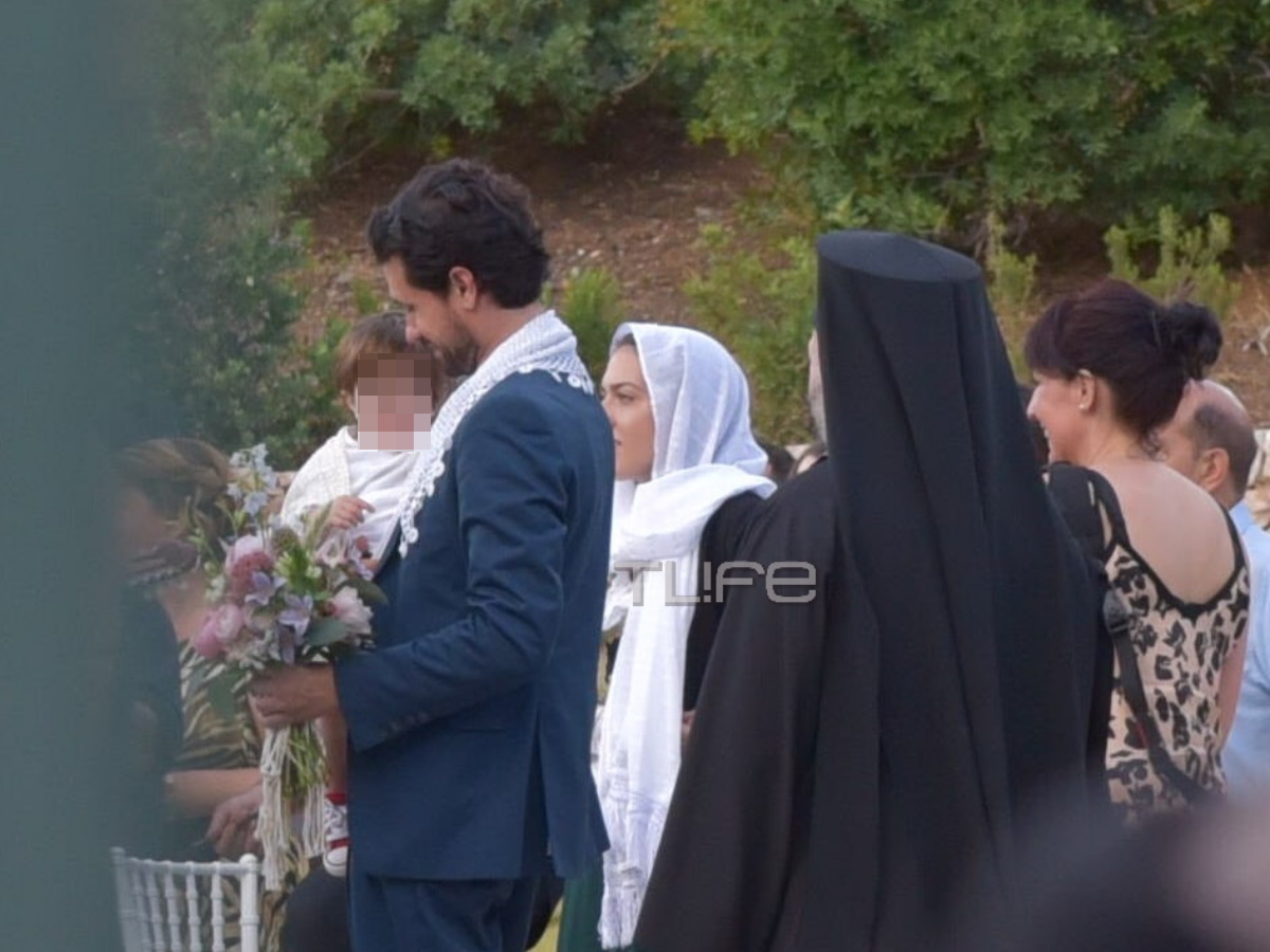 Ορφέας Αυγουστίδης – Γεωργία Κρασσά: Οι πρώτες φωτογραφίες από τον γάμο τους