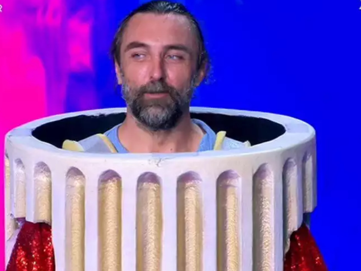 The Masked Singer: O Ιβάν Σβιτάλαιο βρισκόταν κάτω από τη μάσκα του Αμφορέα