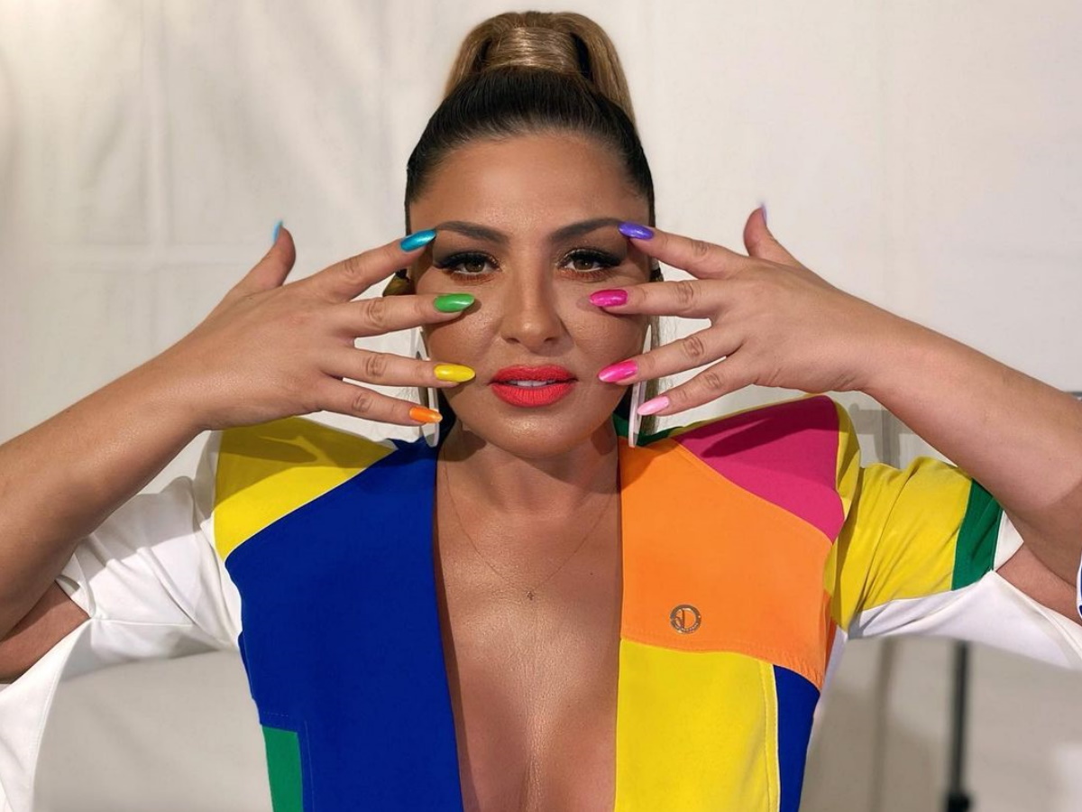 Έλενα Παπαρίζου: Από το απρόοπτο περιστατικό στη συναυλία, στα MAD VMA – «Υπόκλιση» στο διαδίκτυο για την τραγουδίστρια