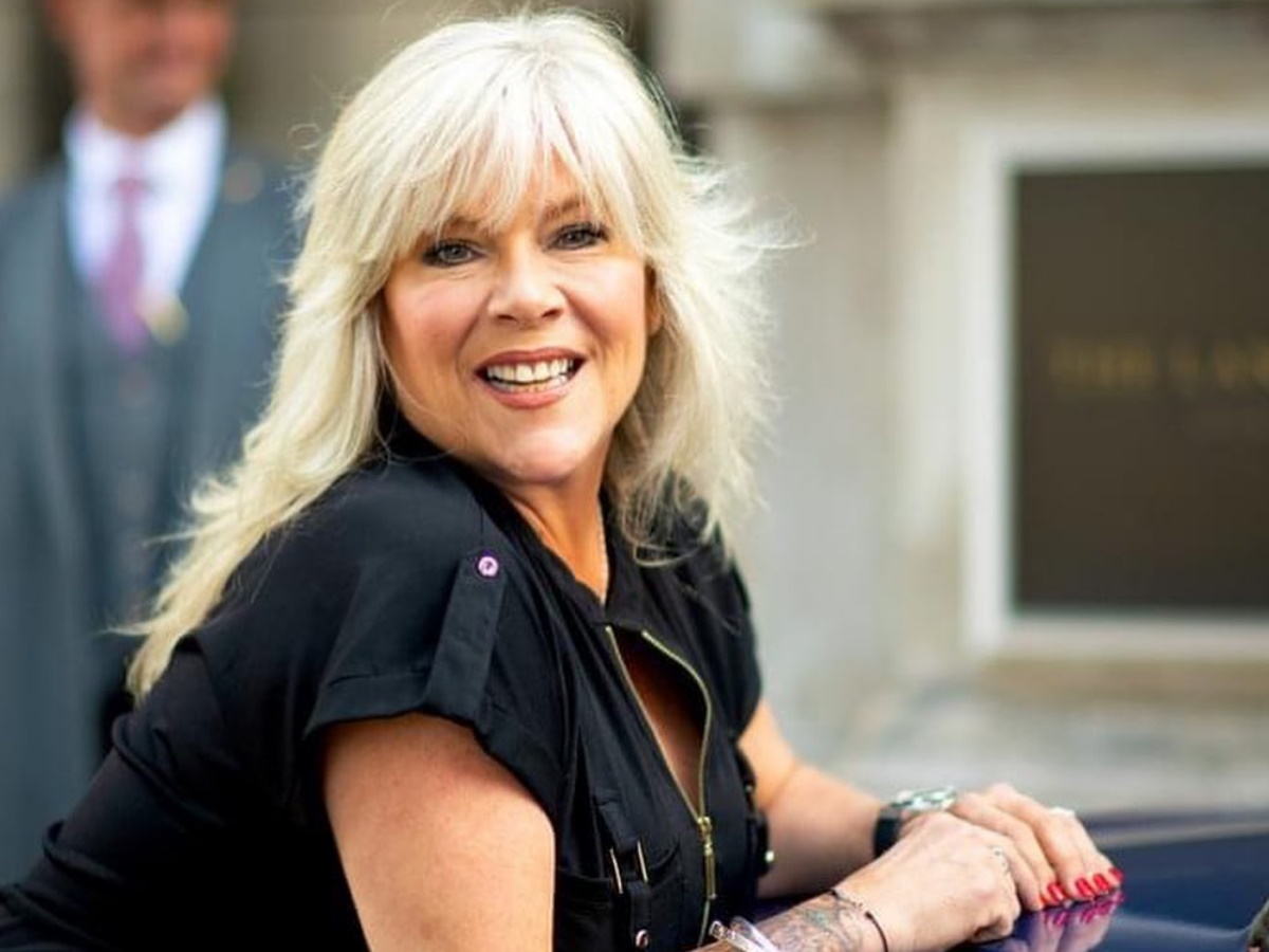 Σαμάνθα Φοξ: Παντρεύτηκε την σύντροφό της, Λίντα Όλσεν – Βίντεο