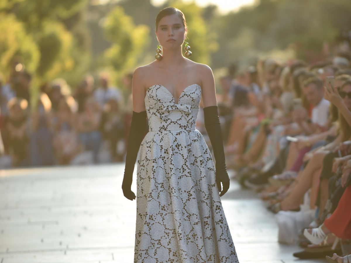 Vassilis Zoulias:To show στην Διονυσίου Αρεοπαγίτου για την ELPIDA Youth ήταν μία ωδή στην κομψότητα