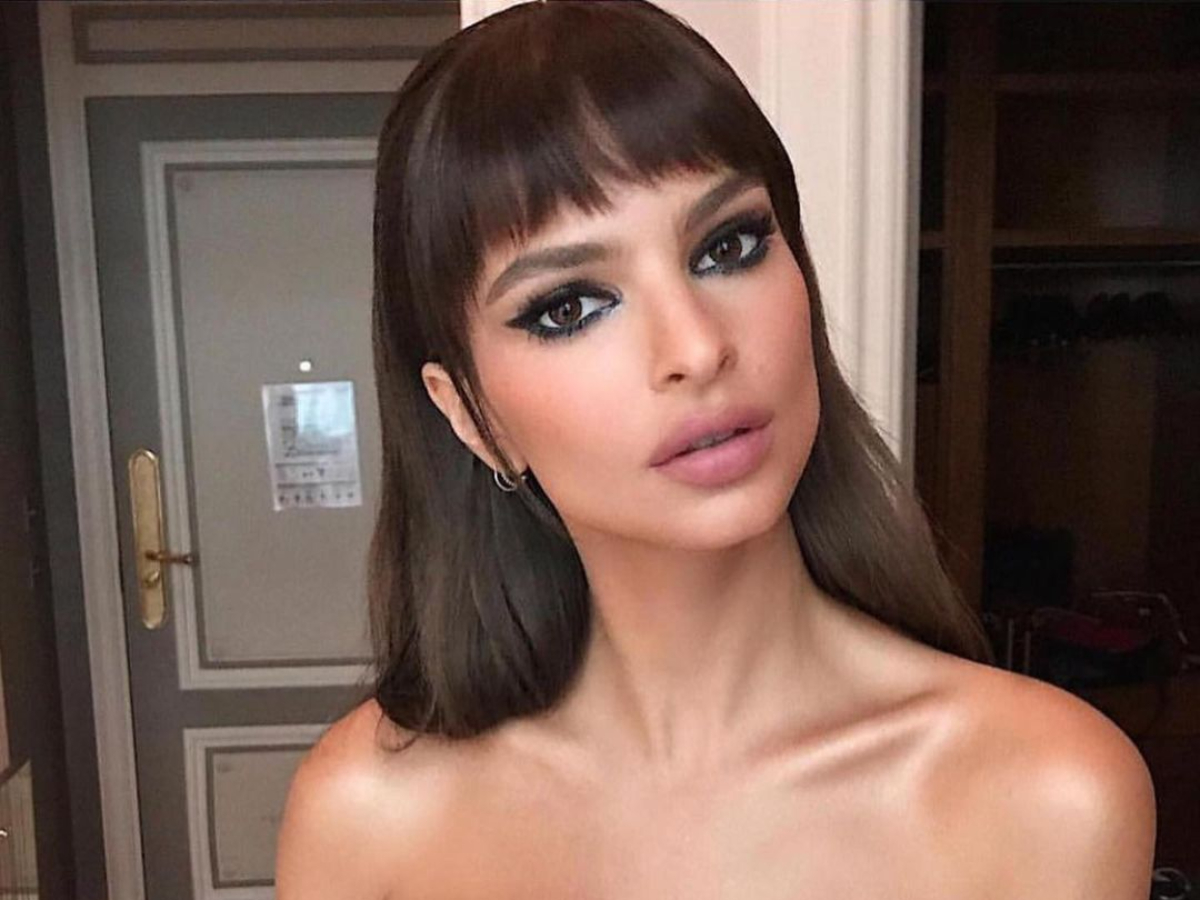 Emily Ratajkowski: Μην ψάχνεις άλλο αυτό το beauty look θα αντιγράψεις αν είσαι καλεσμένη σε γάμο