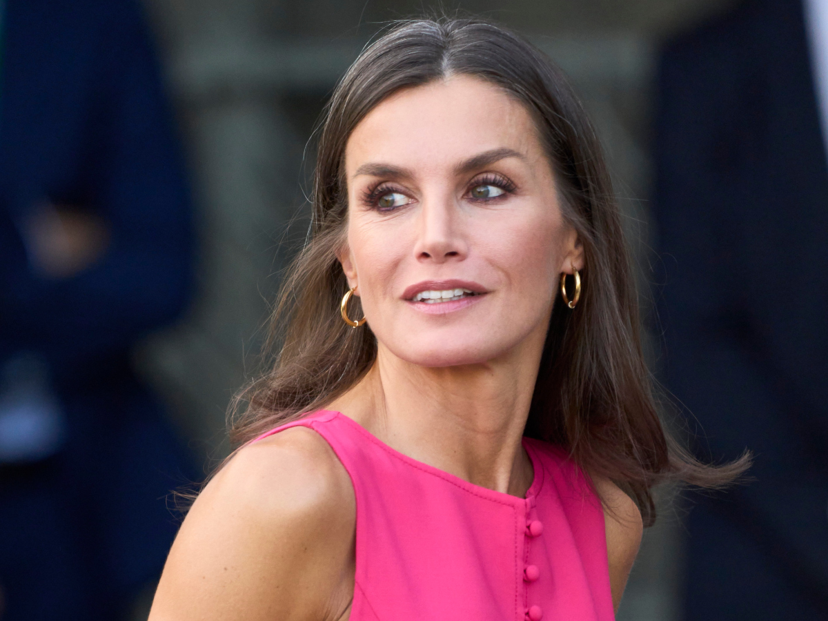 Oι εμφανίσεις της Queen Letizia με φόρεμα δεν απογοητεύουν ποτέ