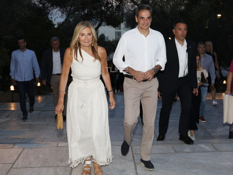Κυριάκος και Μαρέβα Μητσοτάκη: Βραδινή εμφάνιση στο Ηρώδειο - Φωτογραφίες