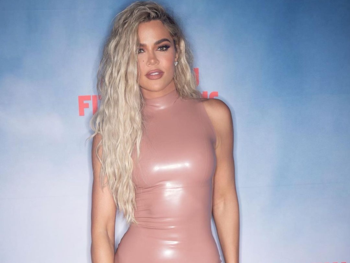 Το μανικιούρ της Khloe Kardashian συνδυάζει δύο μεγάλα trends του Φθινοπώρου