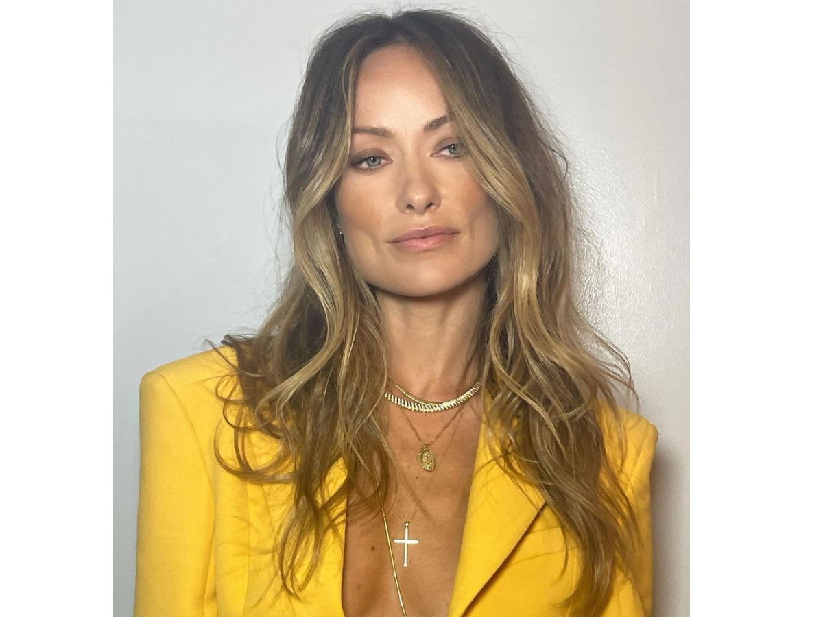 Η Olivia Wilde με 90’s φυσικό hairstyle είναι πιο σέξι από ποτέ