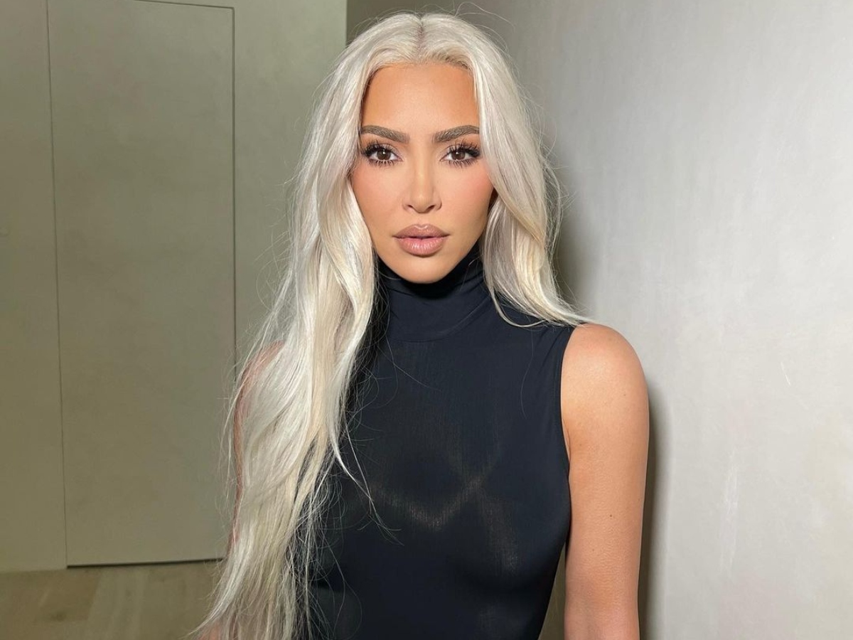 Kim Kardashian: Πόσες ώρες χρειάστηκαν για να αποκτήσει το platinum blonde στα μαλλιά της