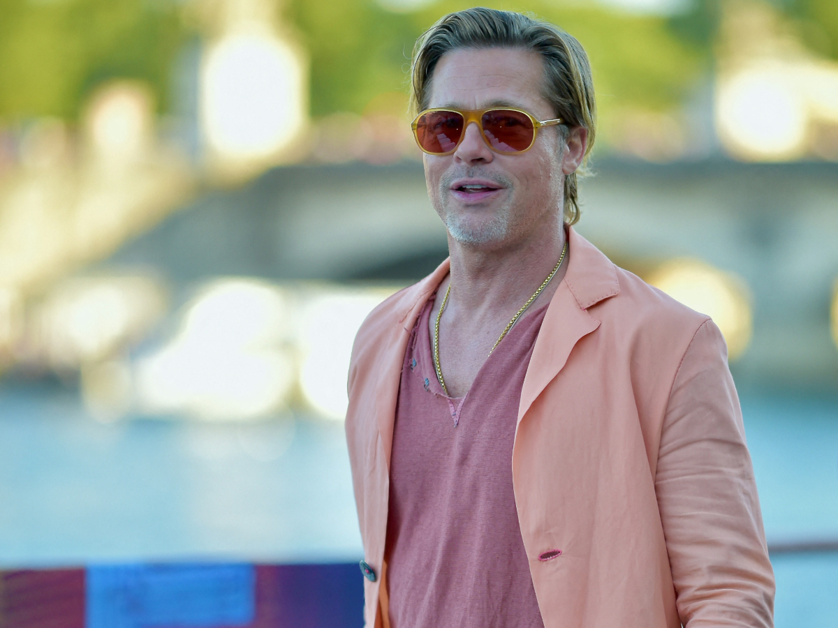 Brad Pitt: Σχεδιάζει την δική του συλλογή με κασμίρ ρούχα