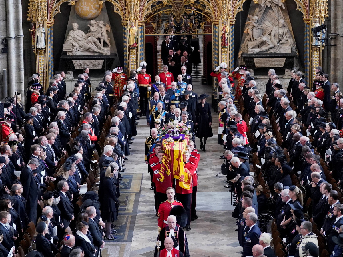 Κηδεία Βασίλισσας Ελισάβετ: Το τελευταίο «αντίο» στη Μονάρχη που θα μείνει στην ιστορία