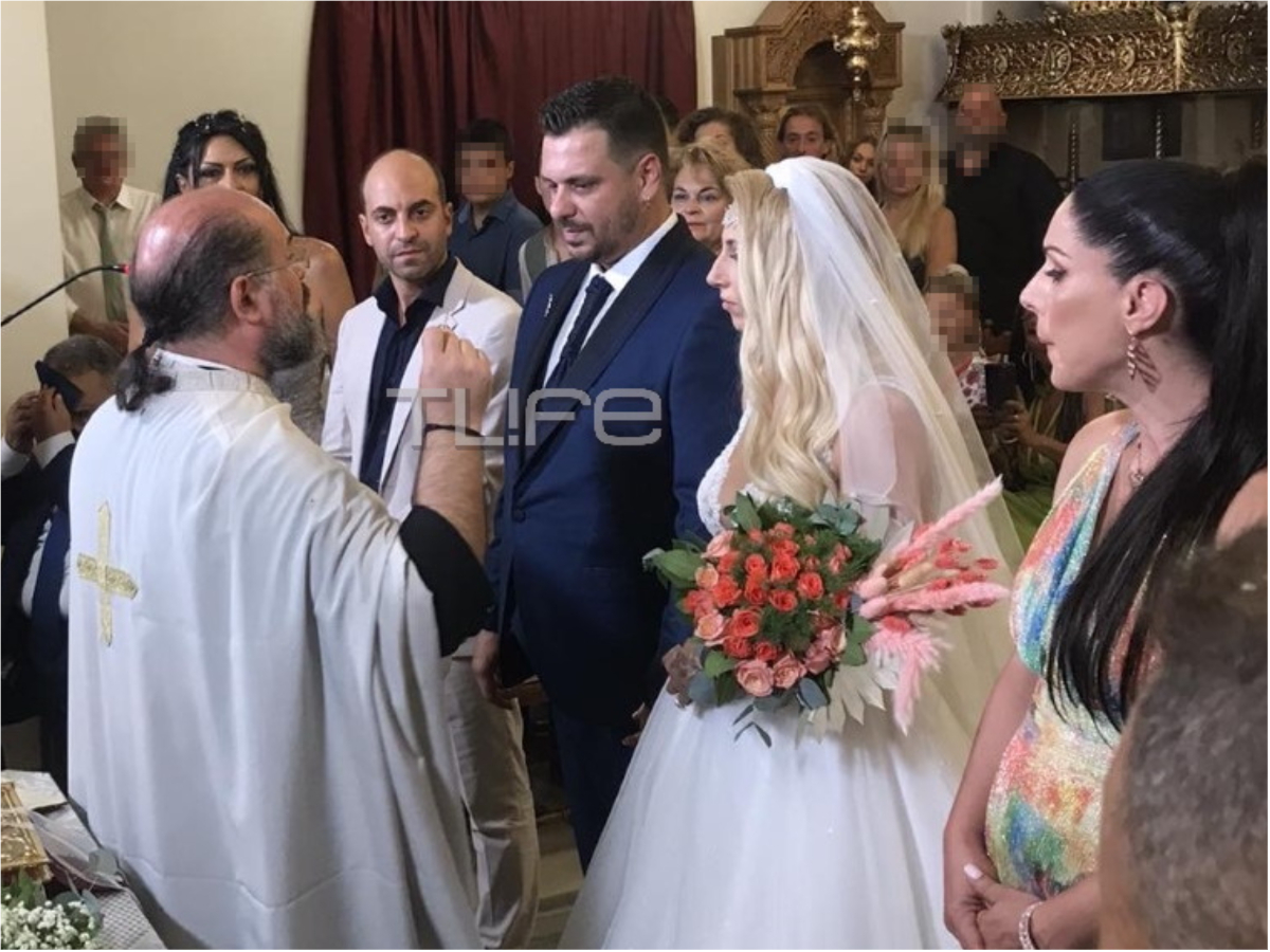 Παντρεύτηκε ο τραγουδιστής Αλέξης Πρεβενάς – Αποκλειστικές Φωτογραφίες TLIFE