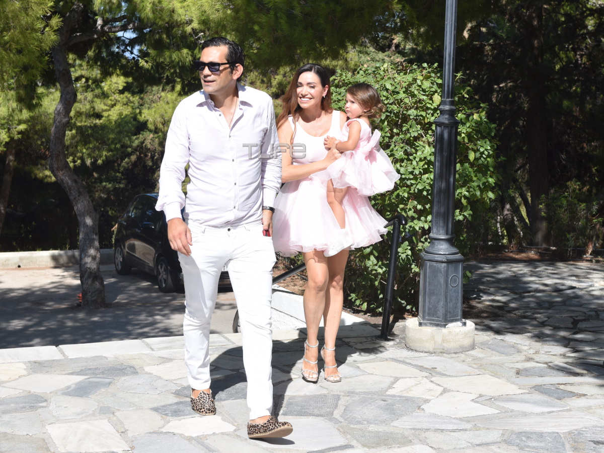 Όλγα Φαρμάκη – Σταύρος Μαντόπουλος: Ο λόγος που καθυστέρησαν τη βάφτιση της κόρης τους
