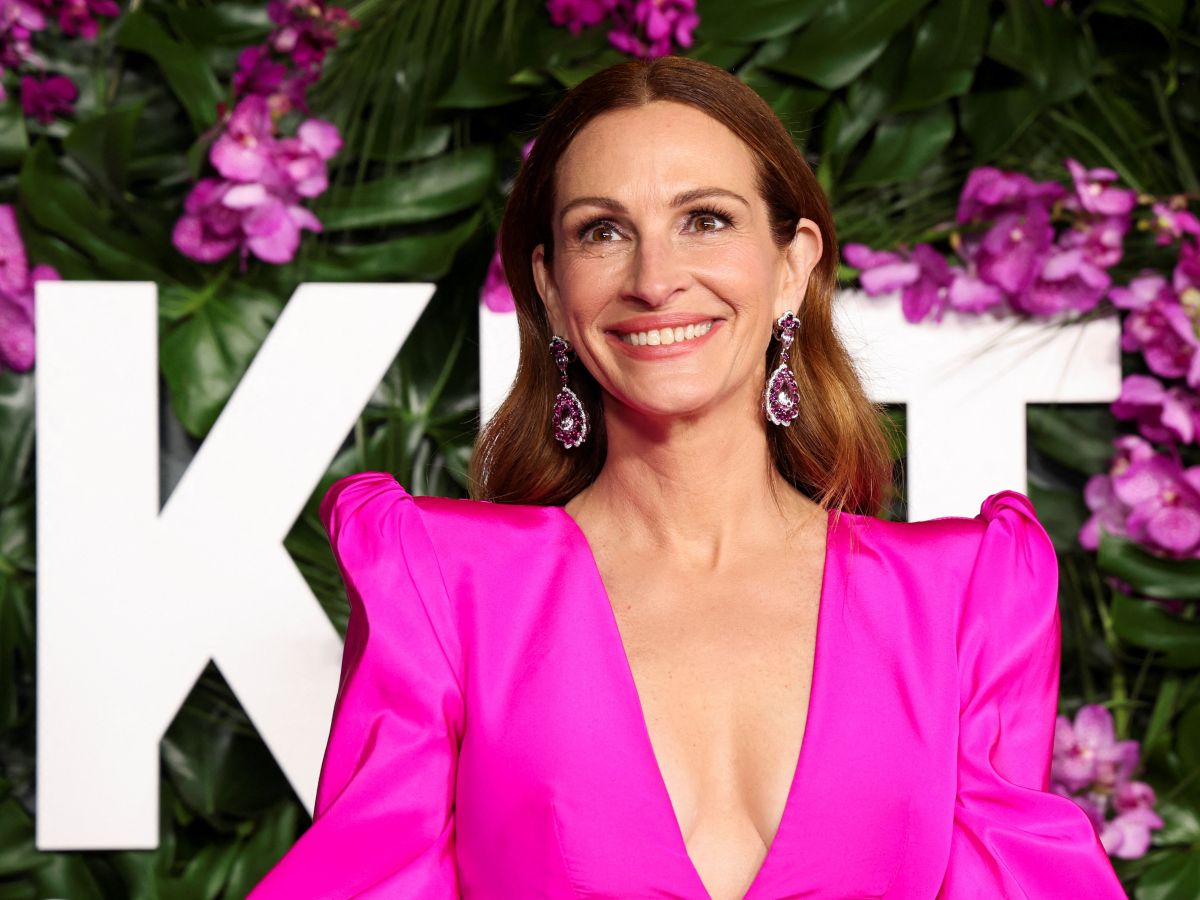 Julia Roberts: H Pretty Woman ντύθηκε…Βarbie!