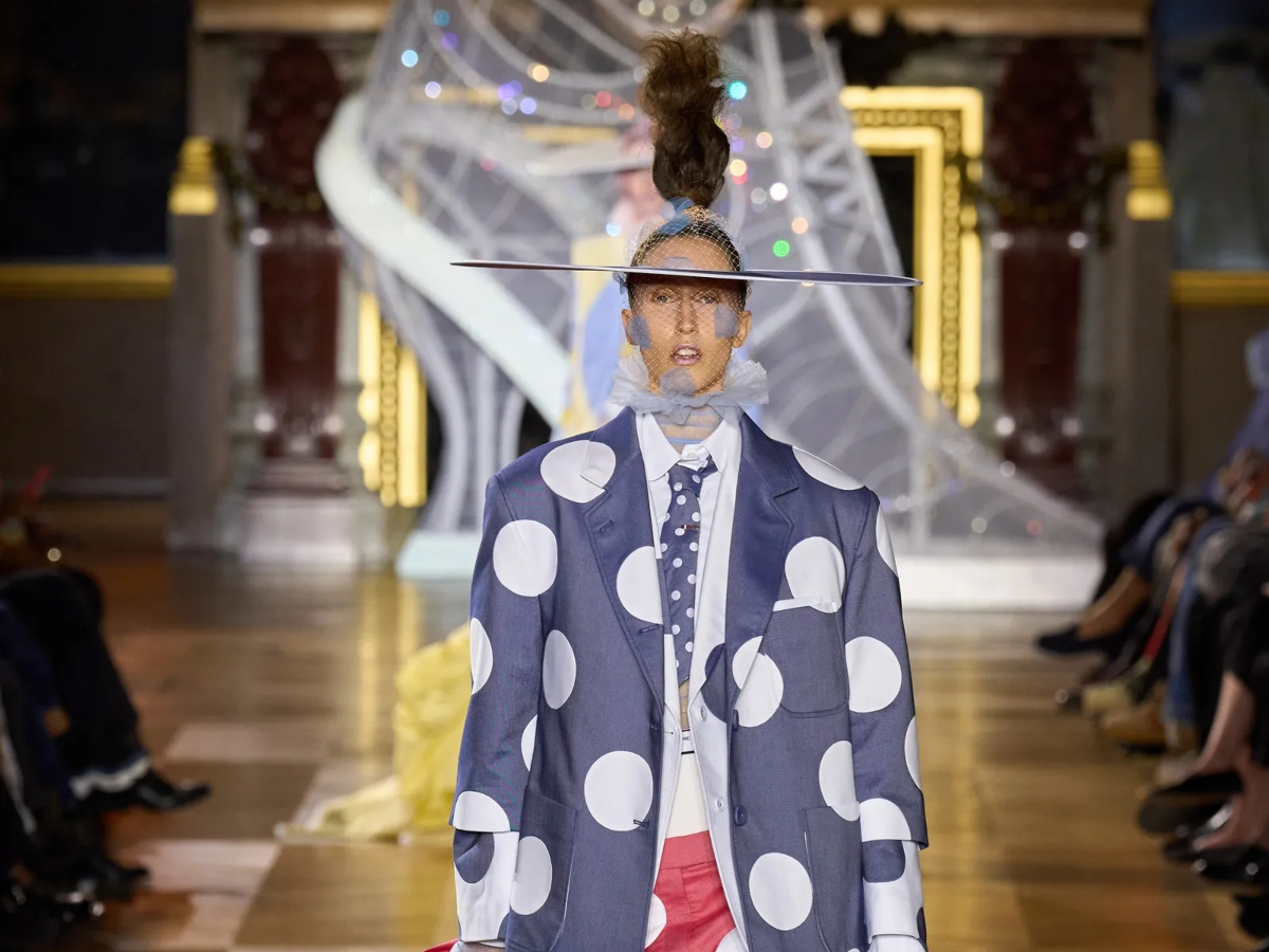 Thom Browne: Ένα φαντασμαγορικό show εμπνευσμένο από την Σταχτοπούτα