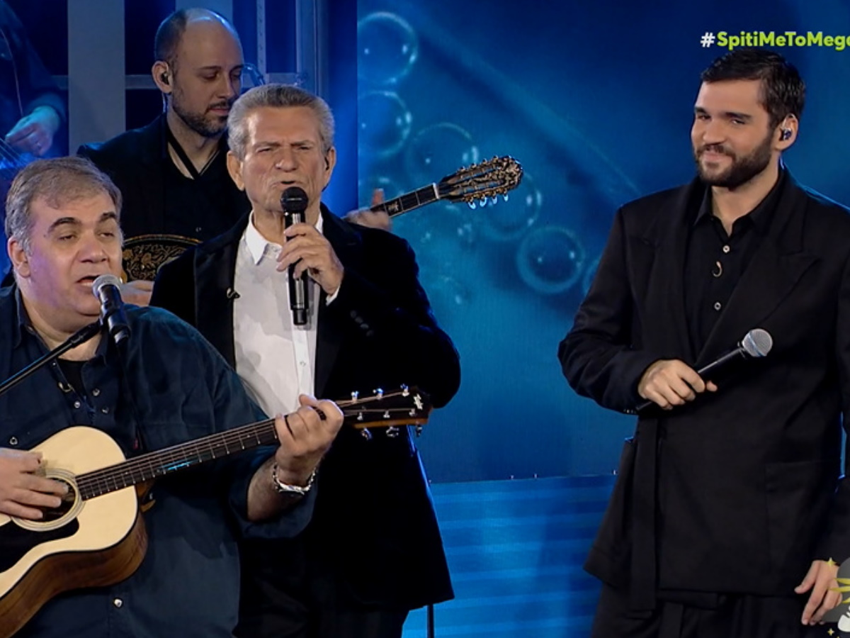 Σπίτι με το Mega-Γιώργος Μαργαρίτης: Η συγκινητική στιγμή που τραγούδησε με τον γιο του, Κωνσταντίνο στη σκηνή