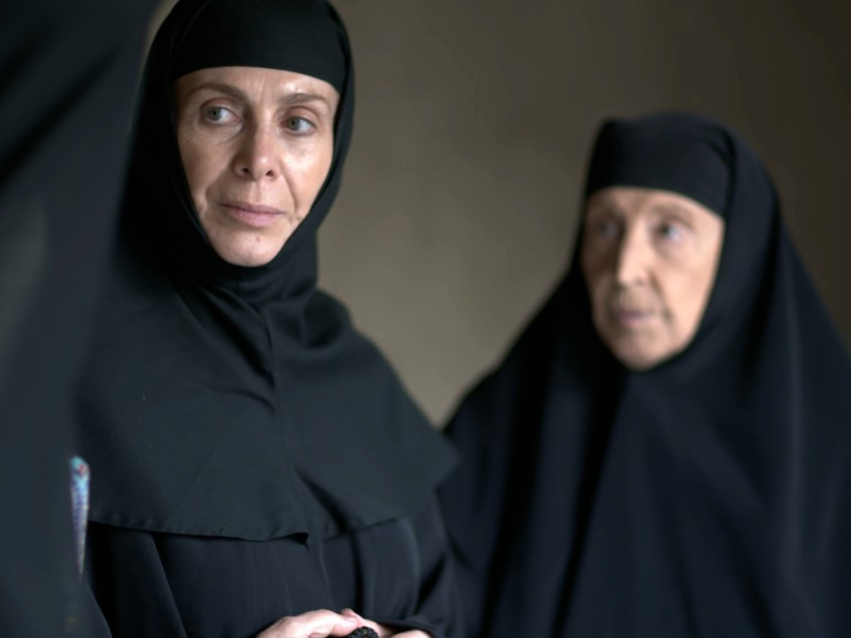 Μαύρο Ρόδο: Η Ελισάβετ ζητάει συγχώρεση από την Ηγουμένη – Οι εξελίξεις στο αποψινό επεισόδιο
