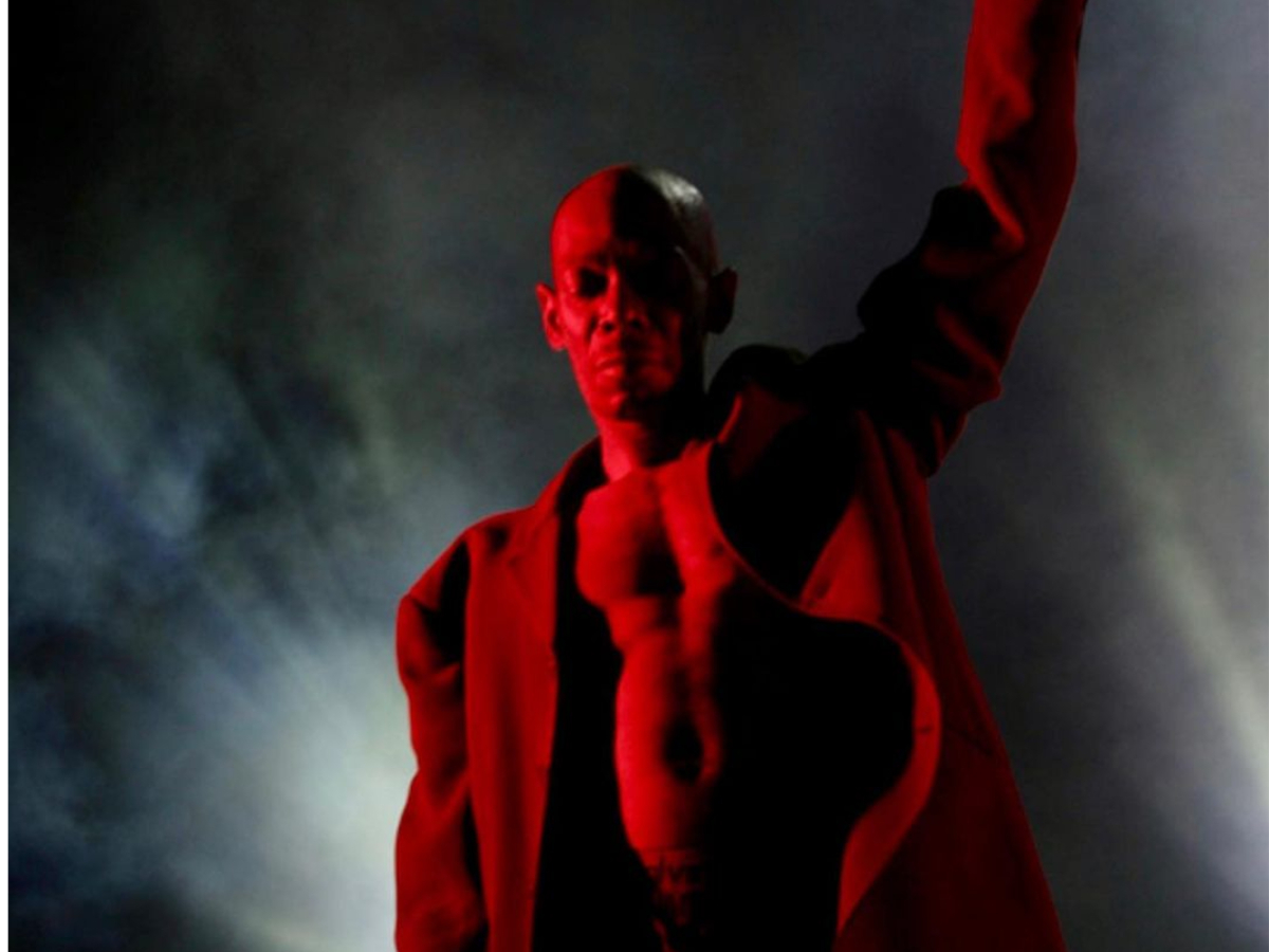 Πέθανε ο Maxi Jazz, τραγουδιστής των Faithless – Θλίψη στην παγκόσμια μουσική σκηνή