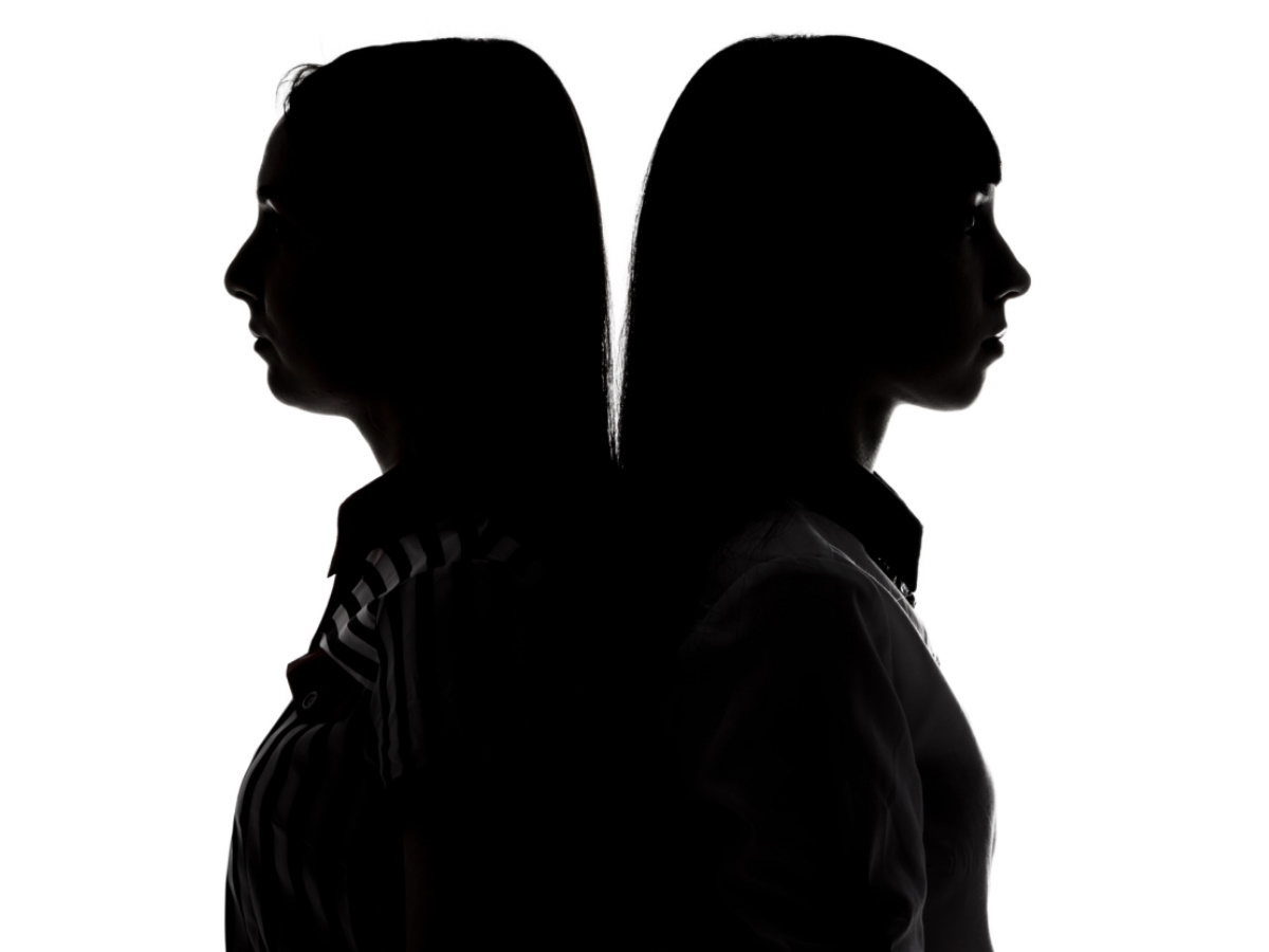 Δύο παρουσιάστριες είναι στο ίδιο κανάλι αλλά δεν… αγαπιούνται τόσο – Γκρίζα σύννεφα στις σχέσεις τους