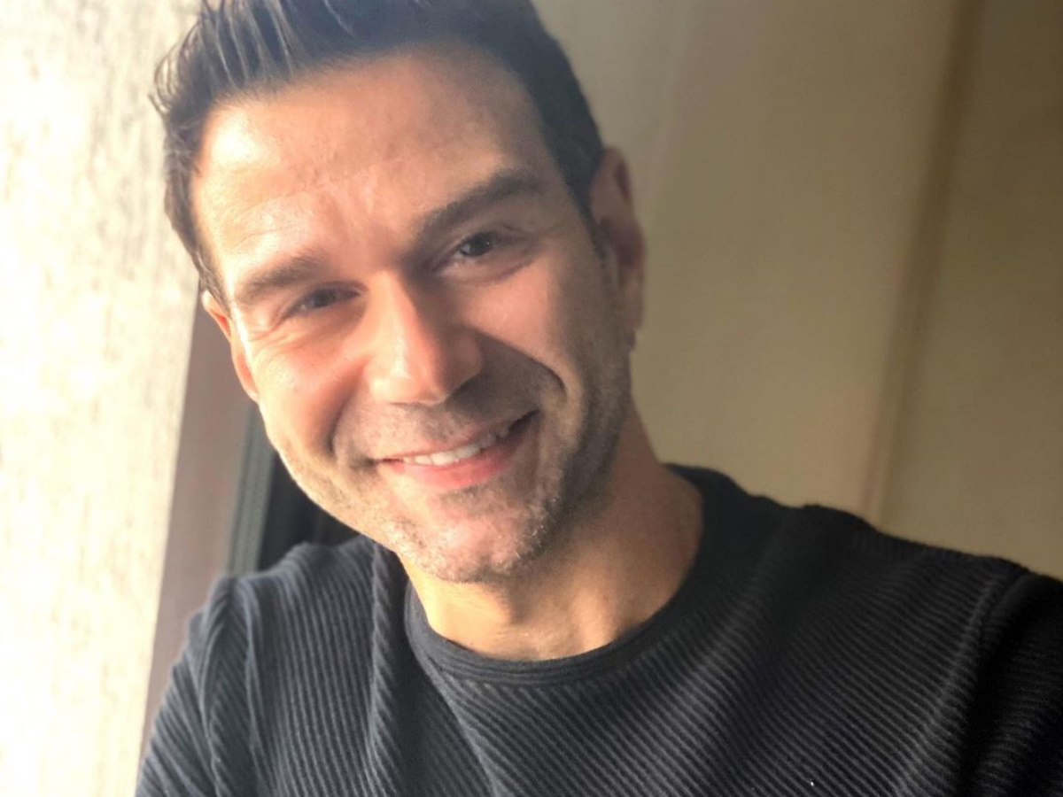 Θετικός στον κορονοϊό ο Τάσος Ιορδανίδης – «Σε πνίγει  το άγχος, τρομακτική η απώλεια της γεύσης»