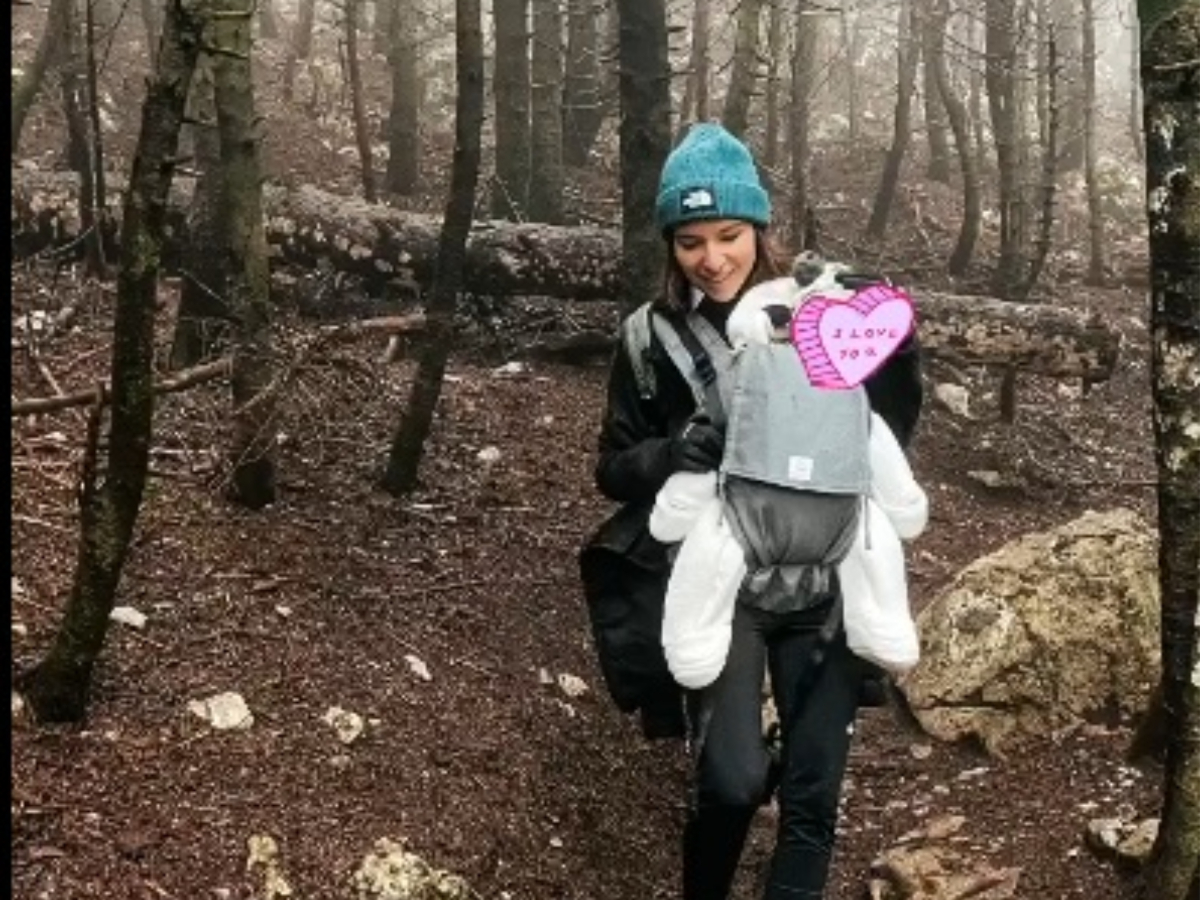 Εριέττα Κούρκουλου: Για ορειβασία μαζί με τον ενός έτους γιο της – Φωτογραφία