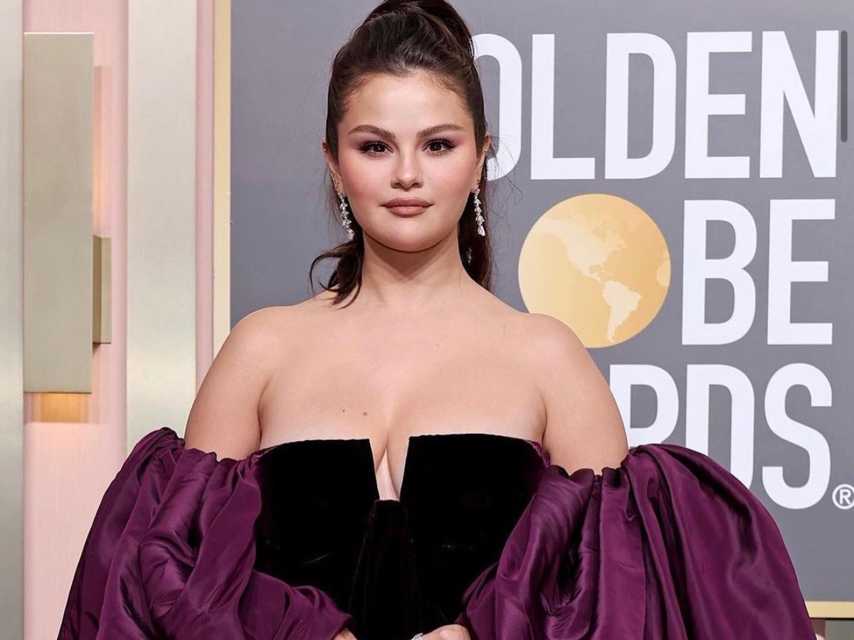 Selena Gomez: Το St. Patrick μανικιούρ της έχει την πιο σοφιστικέ πράσινη απόχρωση