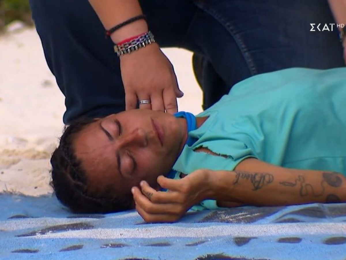 Survivor All Star: Λιποθύμησε η Μελίνα Μεταξά πριν την έναρξη του αγώνα – Αποχώρησε με φορείο