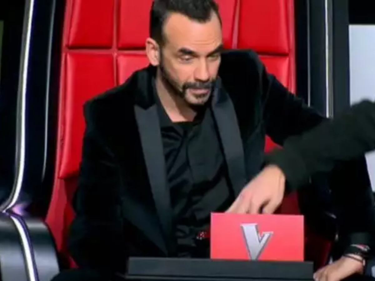 The Voice: Άφωνος ο Πάνος Μουζουράκης με τον Κωνσταντίνο Αργυρό – Έσωσε τους παίκτες του και τους ξάφνιασε όλους