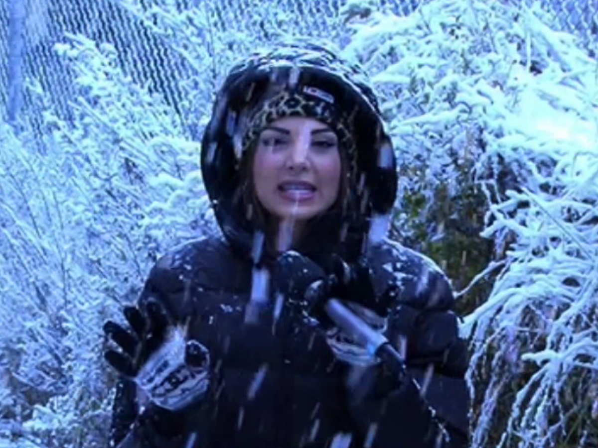 Κακοκαιρία Μπάρμπαρα: Η Σταματίνα Τσιμτσιλή μέσα στα χιόνια για την έναρξη του Happy Day