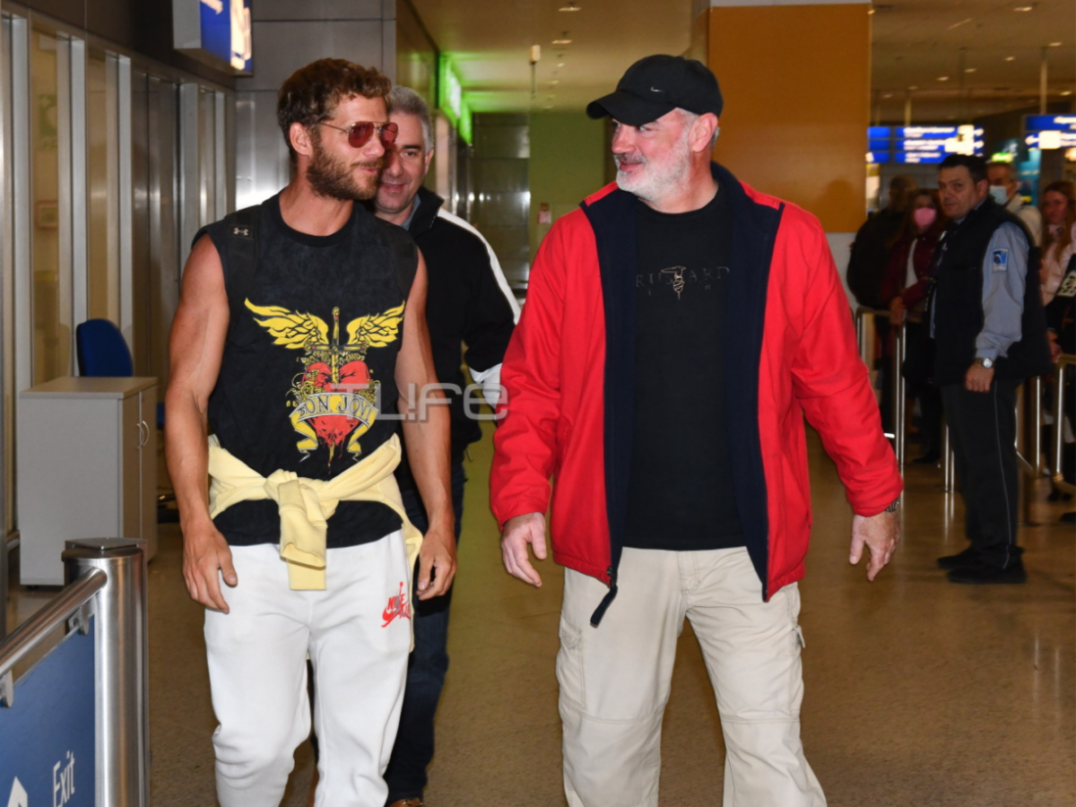 Survivor All Star: Επέστρεψε στην Ελλάδα ο Κρις Σταμούλης – Φωτογραφίες TLIFE