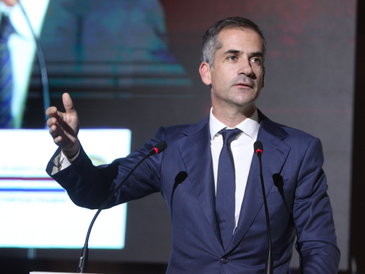 Κώστας Μπακογιάννης: Φάκελος με σφαίρα και απειλητικό μήνυμα εστάλη στο γραφείο του