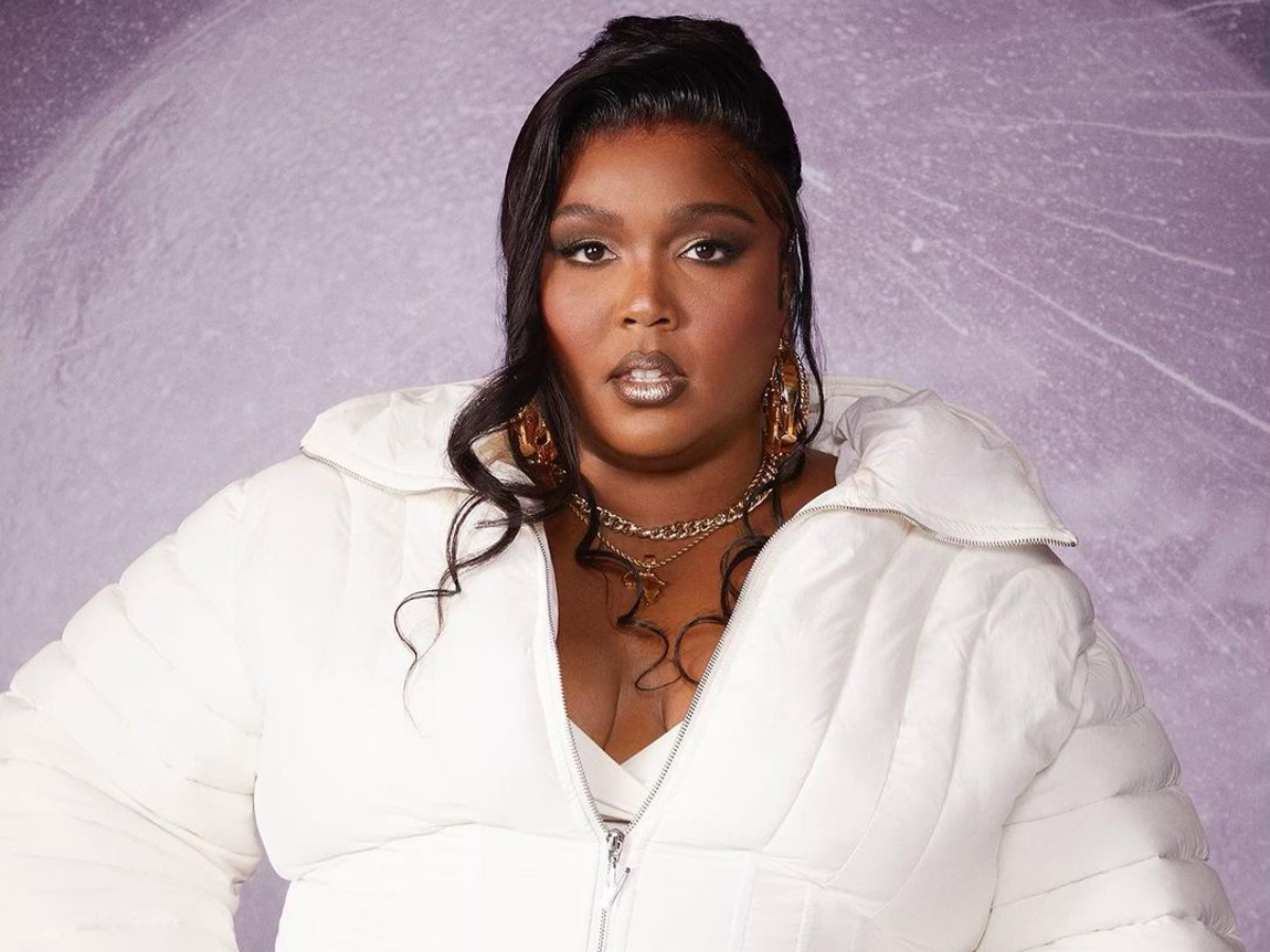 H Lizzo λανσάρει την πρώτη genderneutral σειρά εσωρούχων